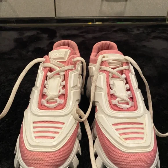 Prada sneakers - Picture 4 of 4